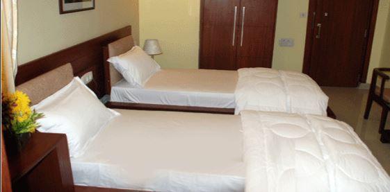 Hotel Sri Madhura Inn Хайдарабад Экстерьер фото