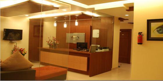Hotel Sri Madhura Inn Хайдарабад Экстерьер фото
